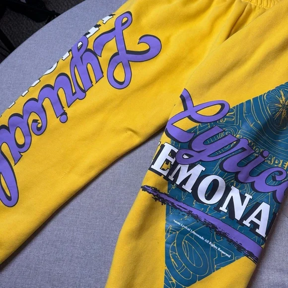 UNIQUE Lyrical Lemonade 2020 Joggers – Yellow – Size M